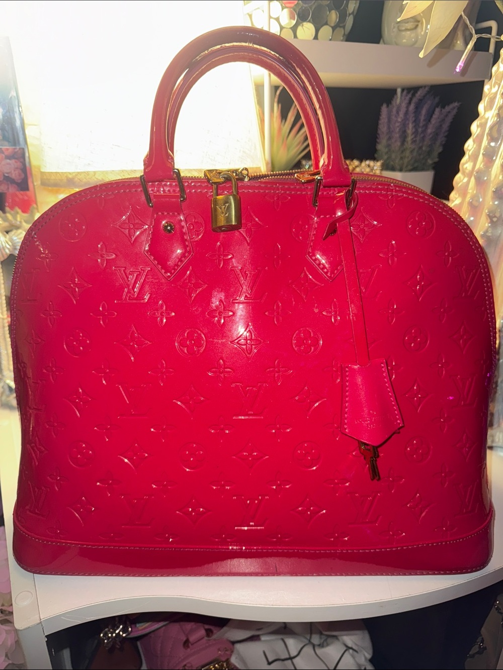 Beautiful bag has been loved in perfect condition